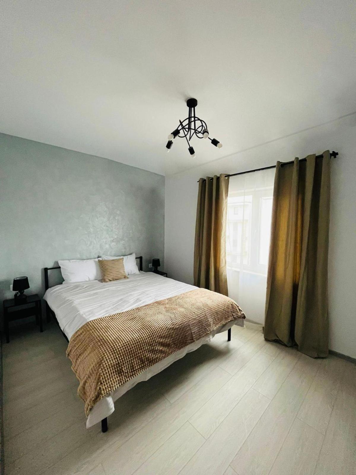 Amurresidence Sauna 5 Apartments Free Parking Iasi Bagian luar foto