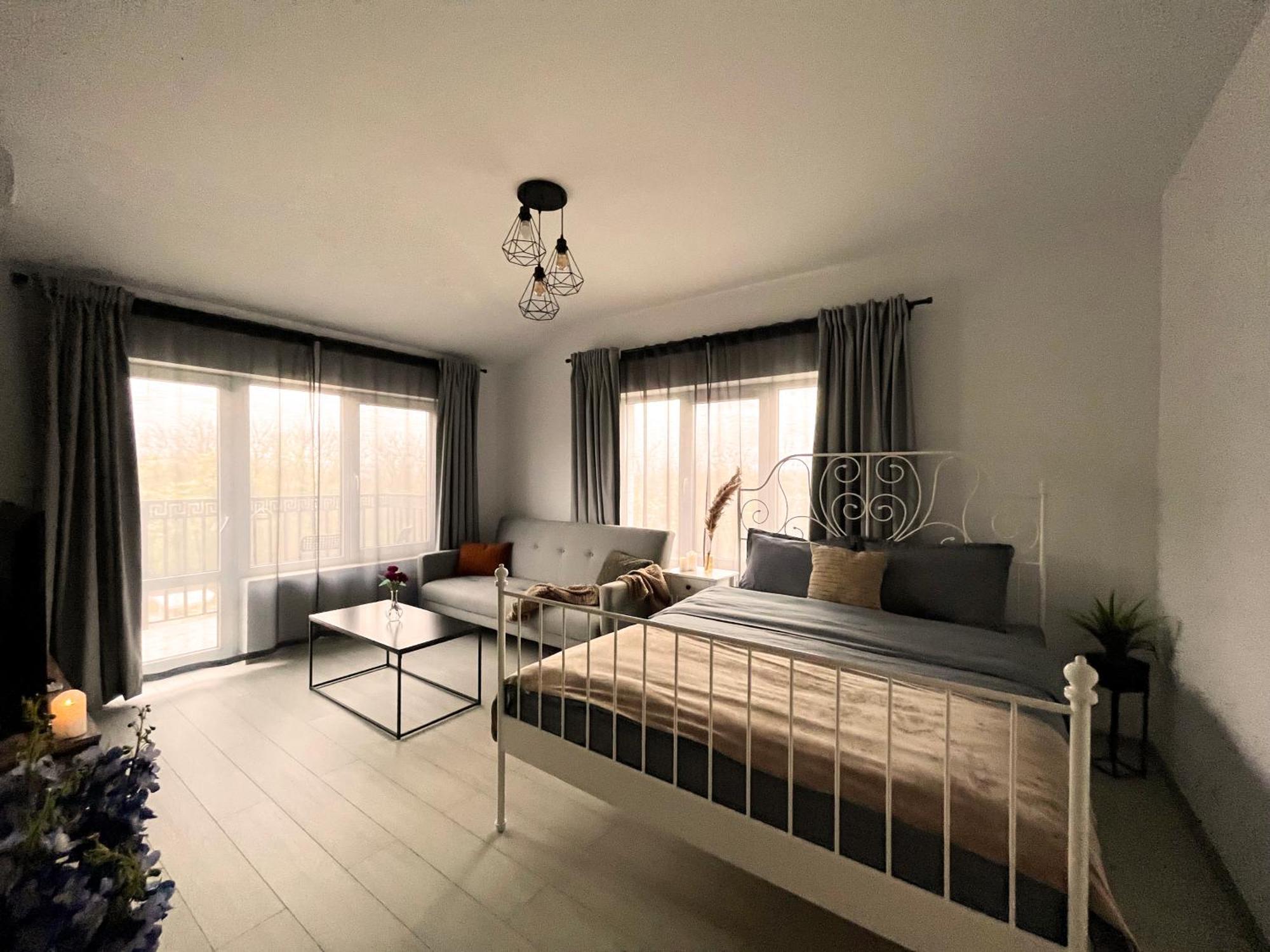 Amurresidence Sauna 5 Apartments Free Parking Iasi Bagian luar foto