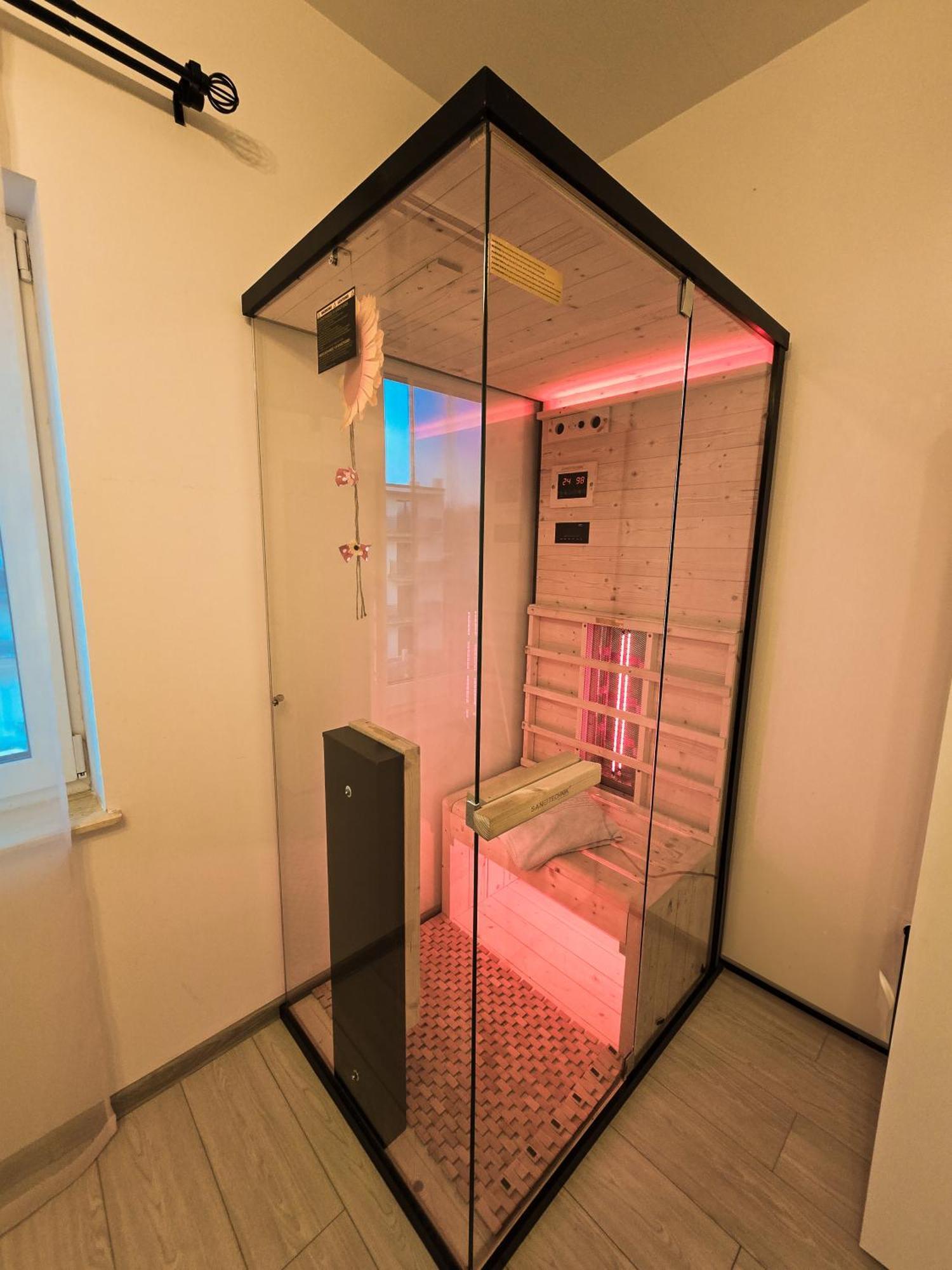 Amurresidence Sauna 5 Apartments Free Parking Iasi Bagian luar foto